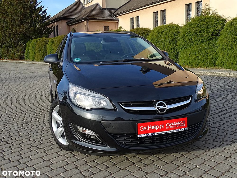 Opel Astra 1.4 Turbo Cosmo - 18