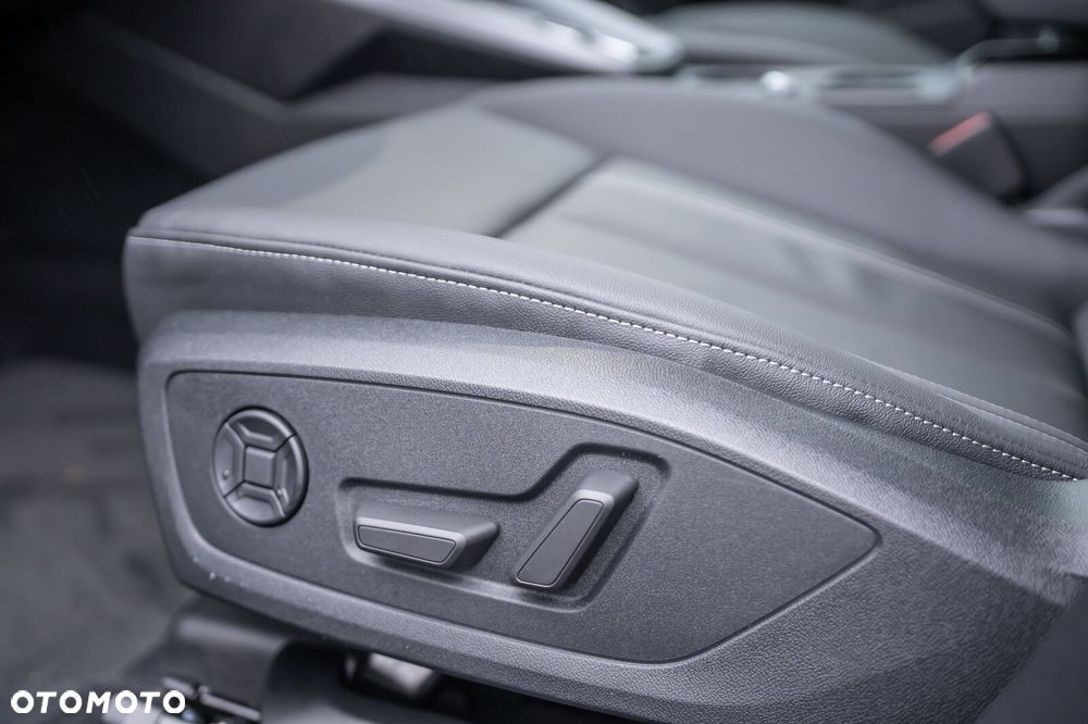 Audi A3 Limousine 35 TFSI mHEV S Line S tronic - 12