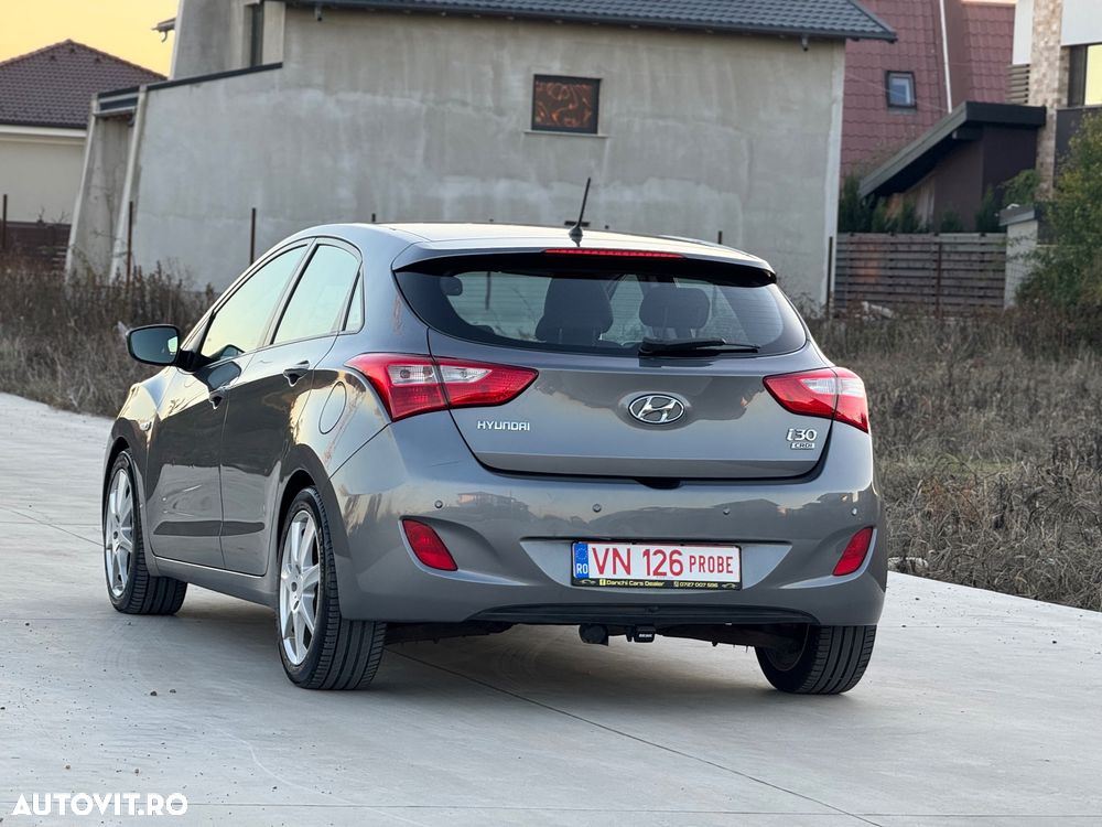Hyundai i30 - 14