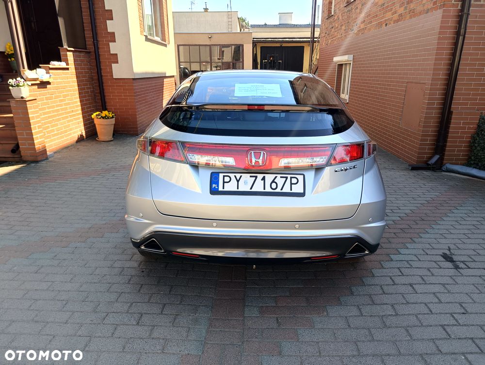 Honda Civic 1.4 i-VTEC - 7