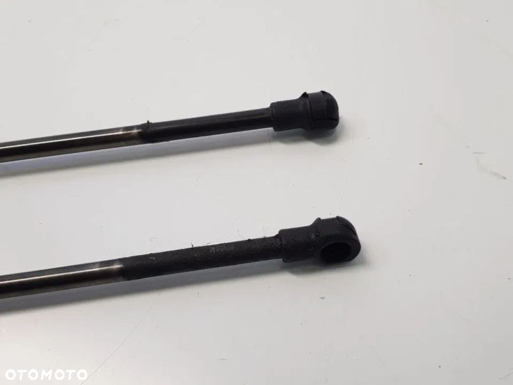 SIŁOWNIK KLAPY 9212660 Opel Agila A I 2000-2007r - 2