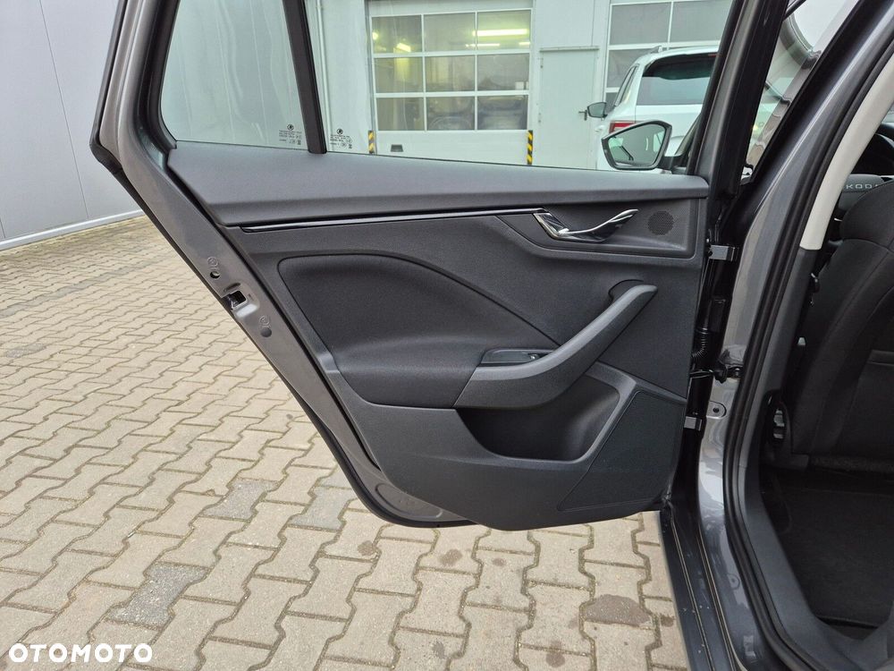 Skoda Scala 1.0 TSI Edition 130 DSG - 16