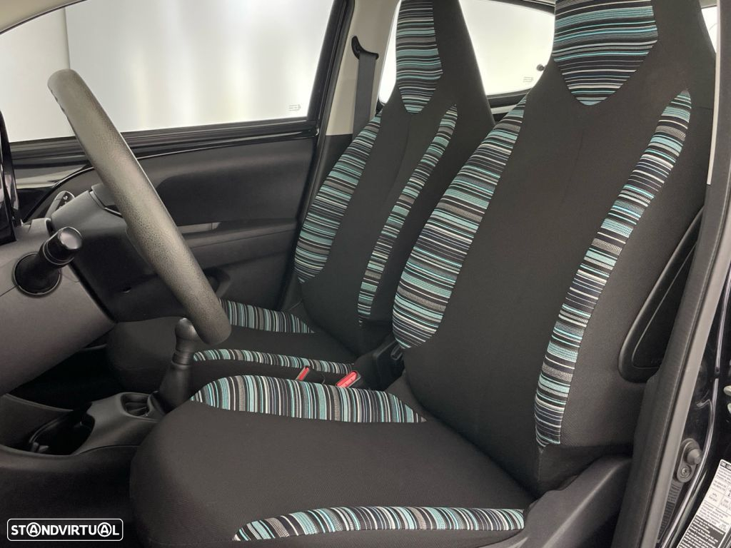 Citroën C1 1.0 VTi Feel S&S - 19