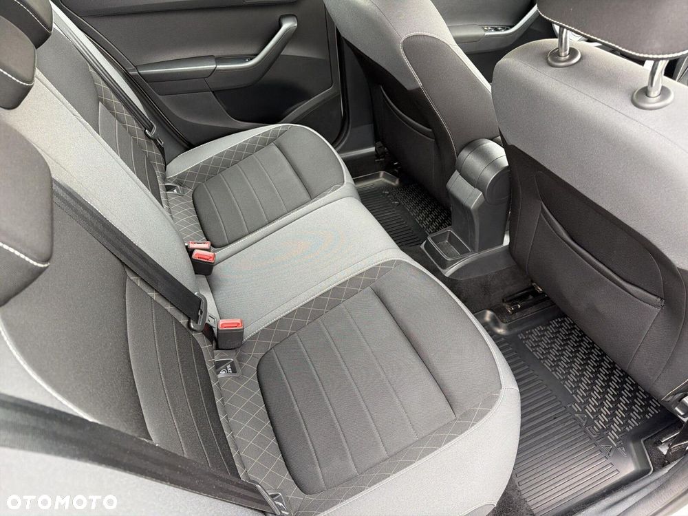Skoda Fabia 1.0 TSI Ambition - 32