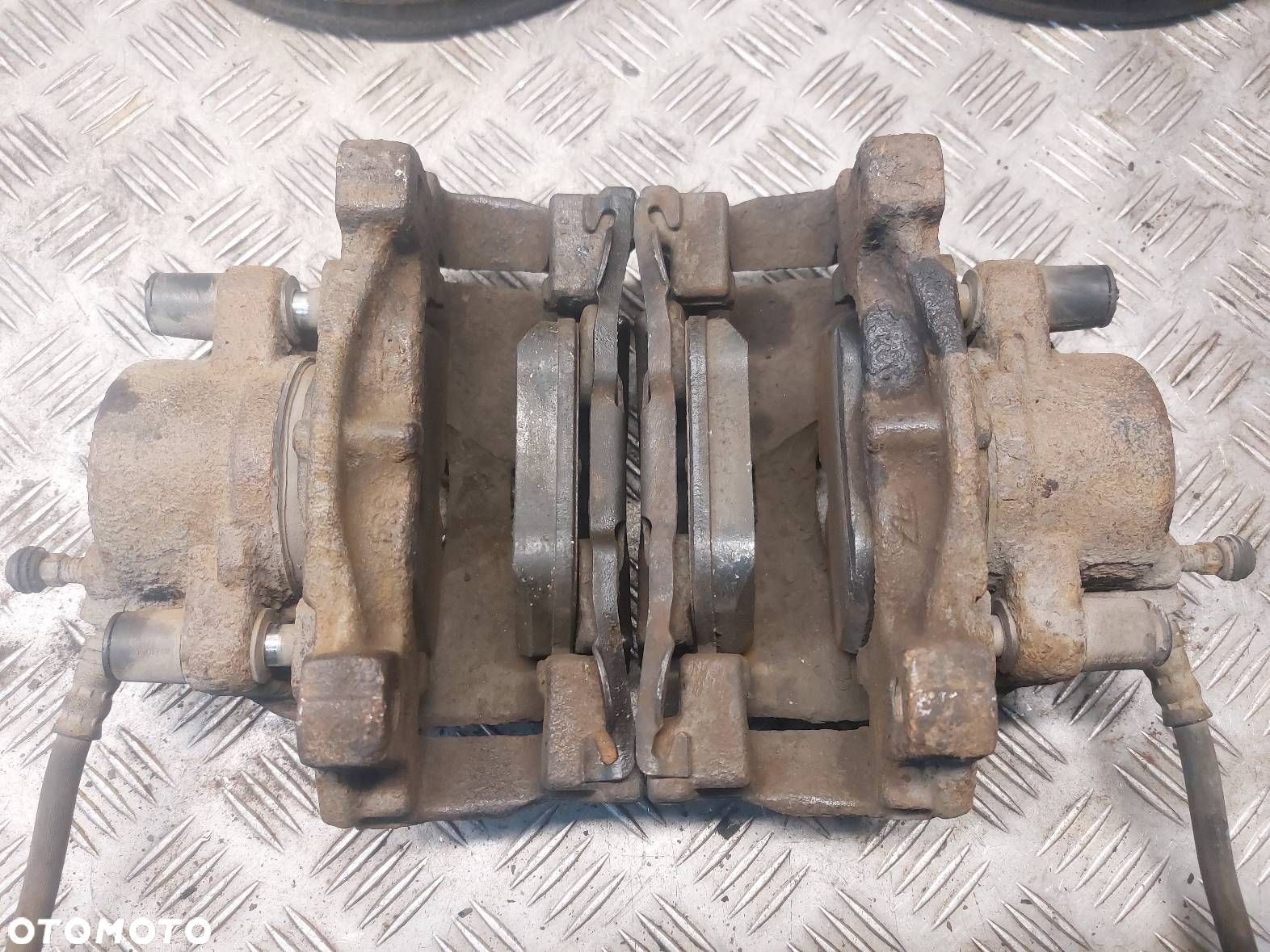 TARCZE HAMULCOWE PRZÓD + KLOCKI + ZACISKI FORD MONDEO MK4 2.0 TDCI - 3