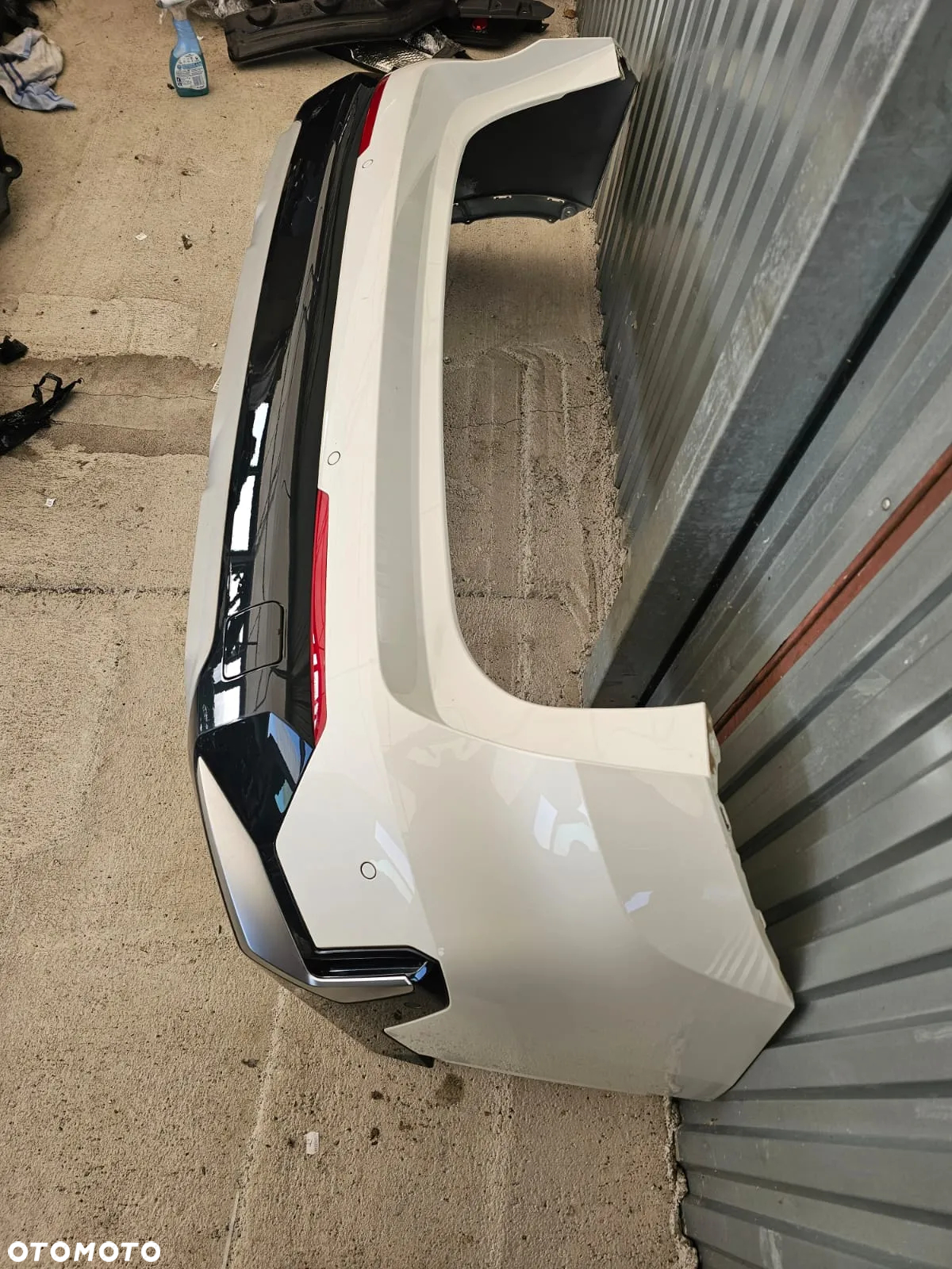 TYŁ KOMPLETNY LAMPY KLAPA ZDERZAK BMW X1 U11 A96 MINERALWEISS BIAŁĄ PERŁA - 16