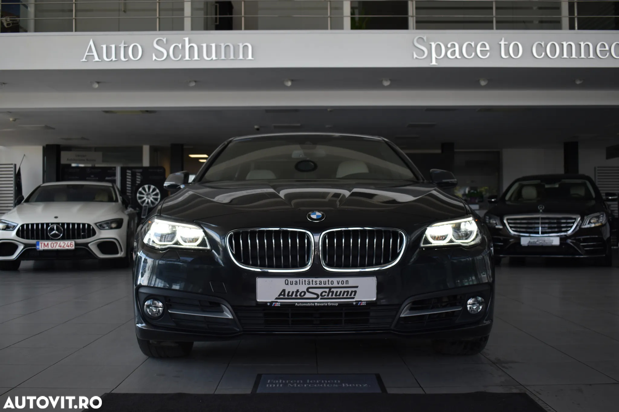 BMW Seria 5 530d xDrive Aut. - 7