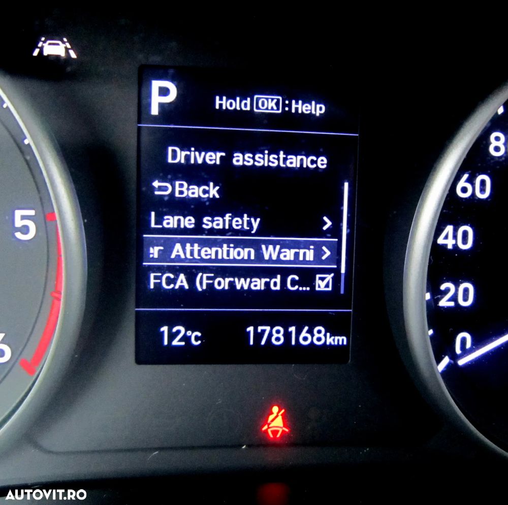 Hyundai i30 Kombi 1.6 CRDI DCT Select - 14