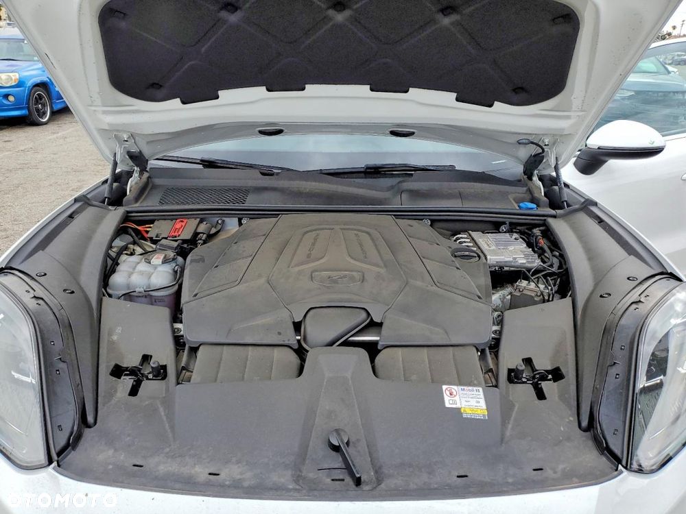 Porsche Cayenne Tiptronic S - 13