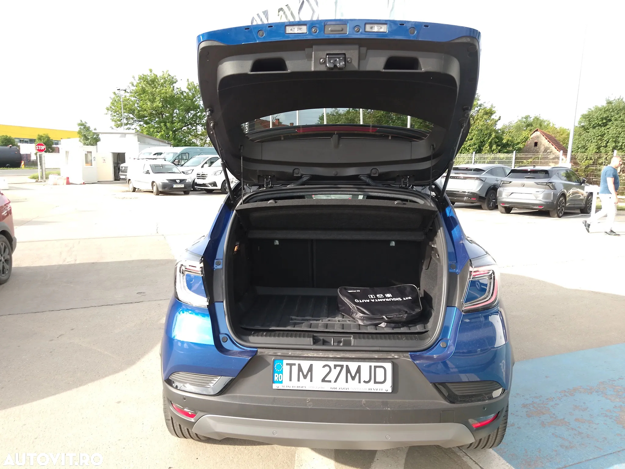 Renault Captur - 6