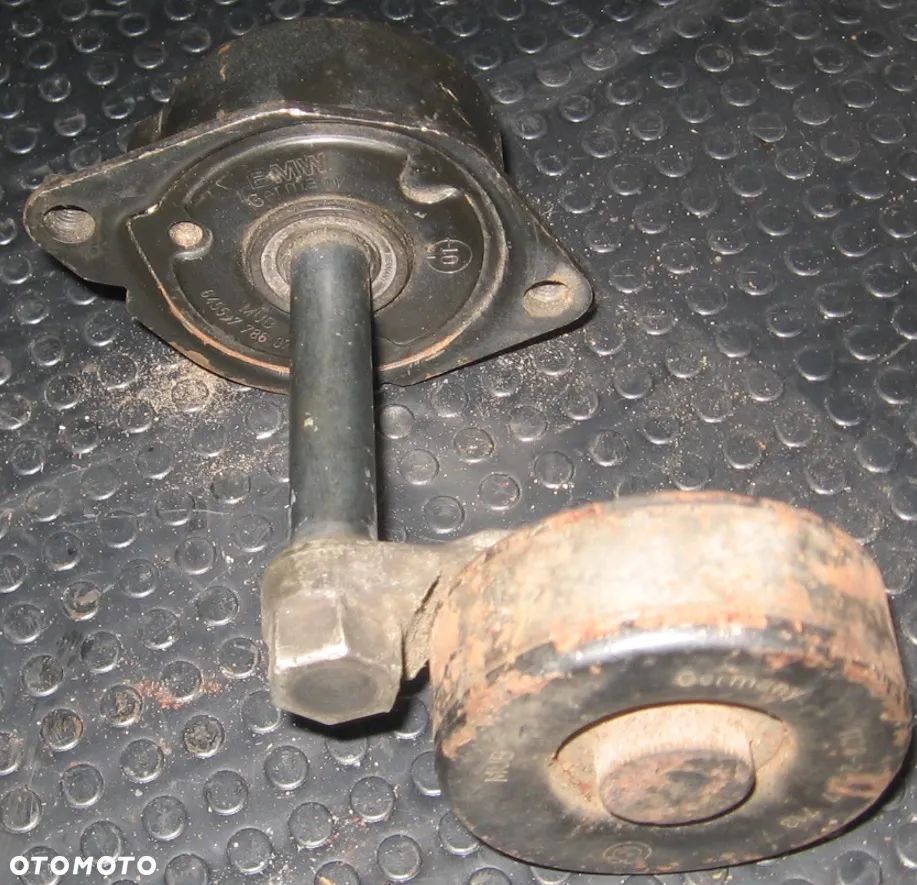 napinacz paska klimatyzacji BMW 3 E46 2.0D rolka - 4