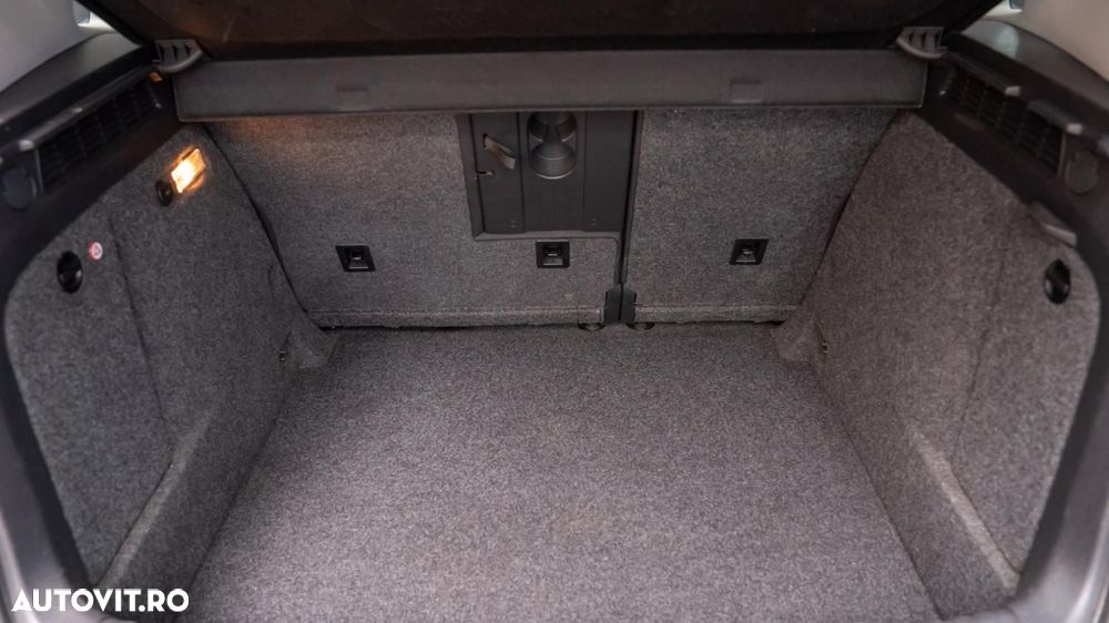 Volkswagen Tiguan - 23