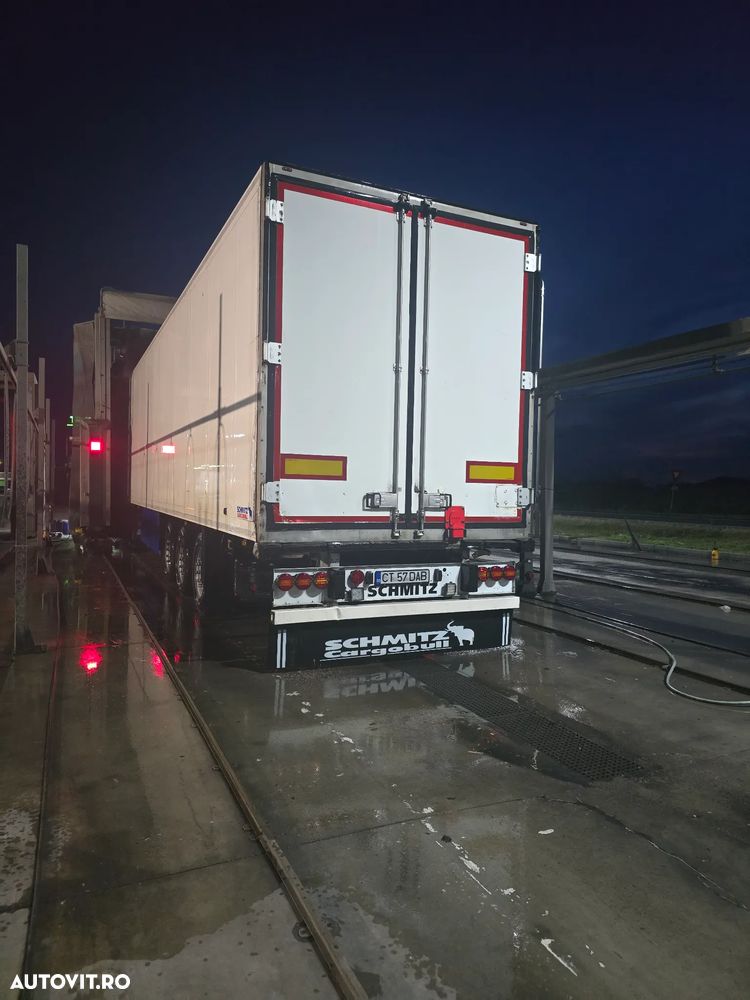 Schmitz Cargobull SKO24 260 O 9 - 7