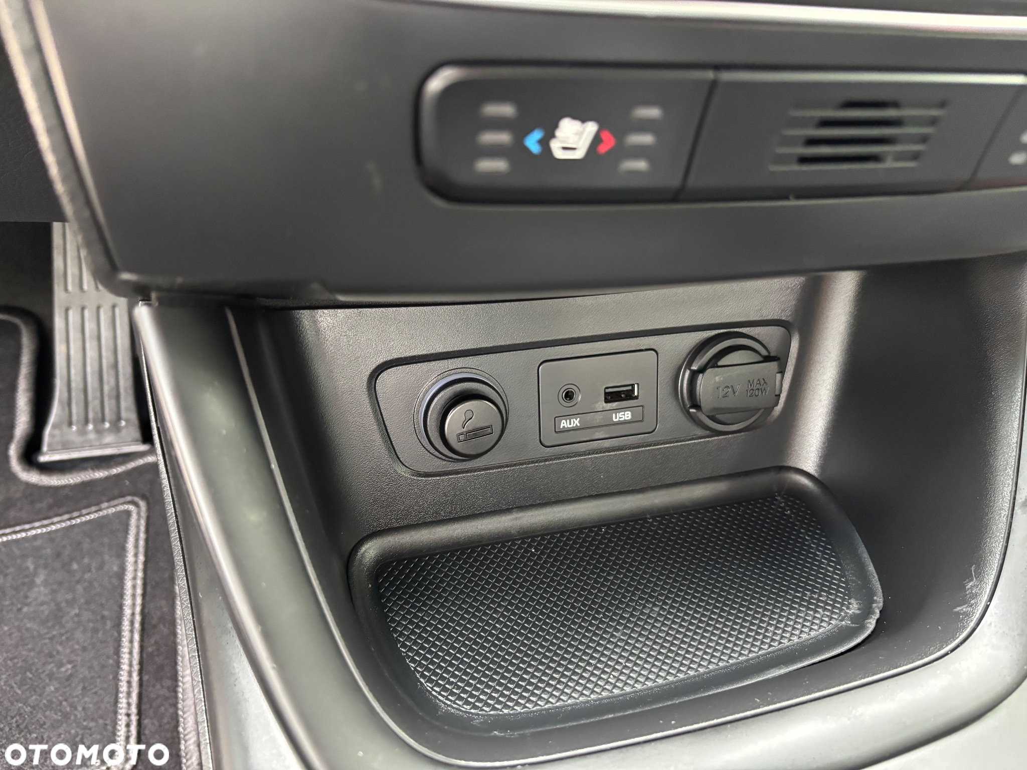 Kia Sorento 2.0 CRDI M 7os - 34