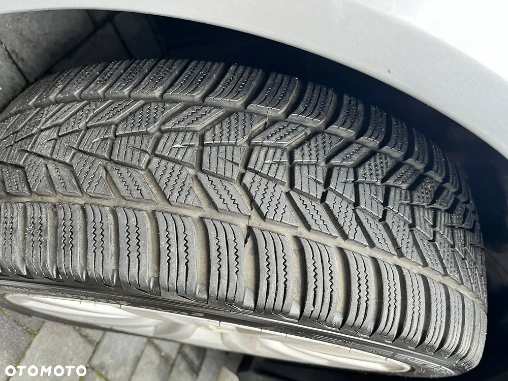 Mitsubishi Lancer 1.8 Intense - 21