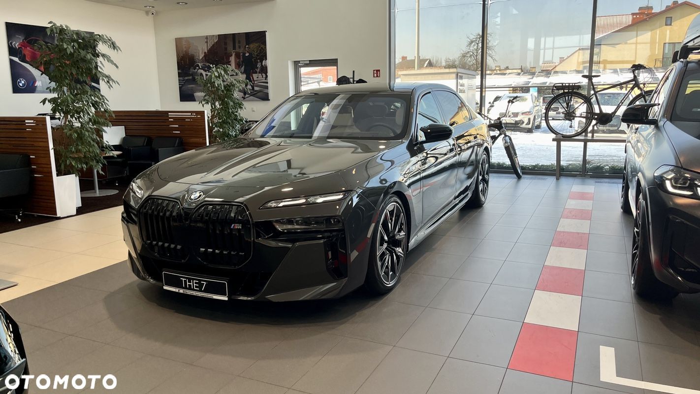 BMW Seria 7 - 1