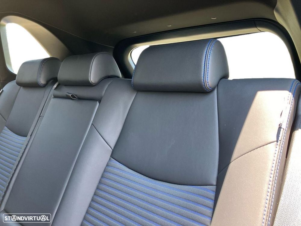 Toyota RAV4 2.5 HDF Square Collection - 19