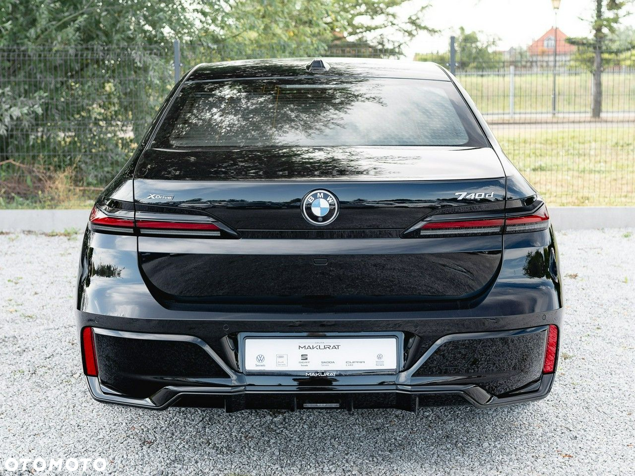 BMW Seria 7 - 11