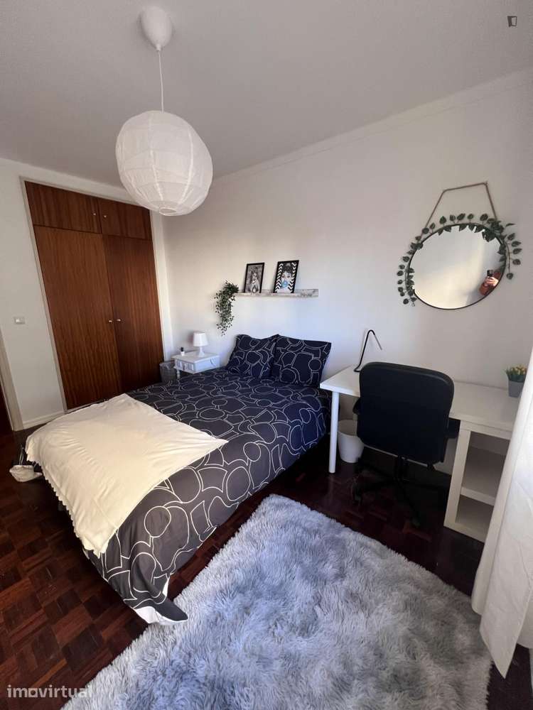 Quarto - localizado em Sacavém Lisbon - Grande imagem: 5/18