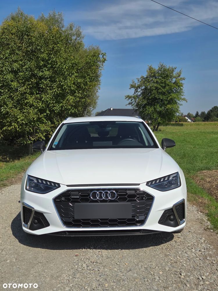 Audi A4 Avant 40 TDI Quattro S Line S tronic - 2
