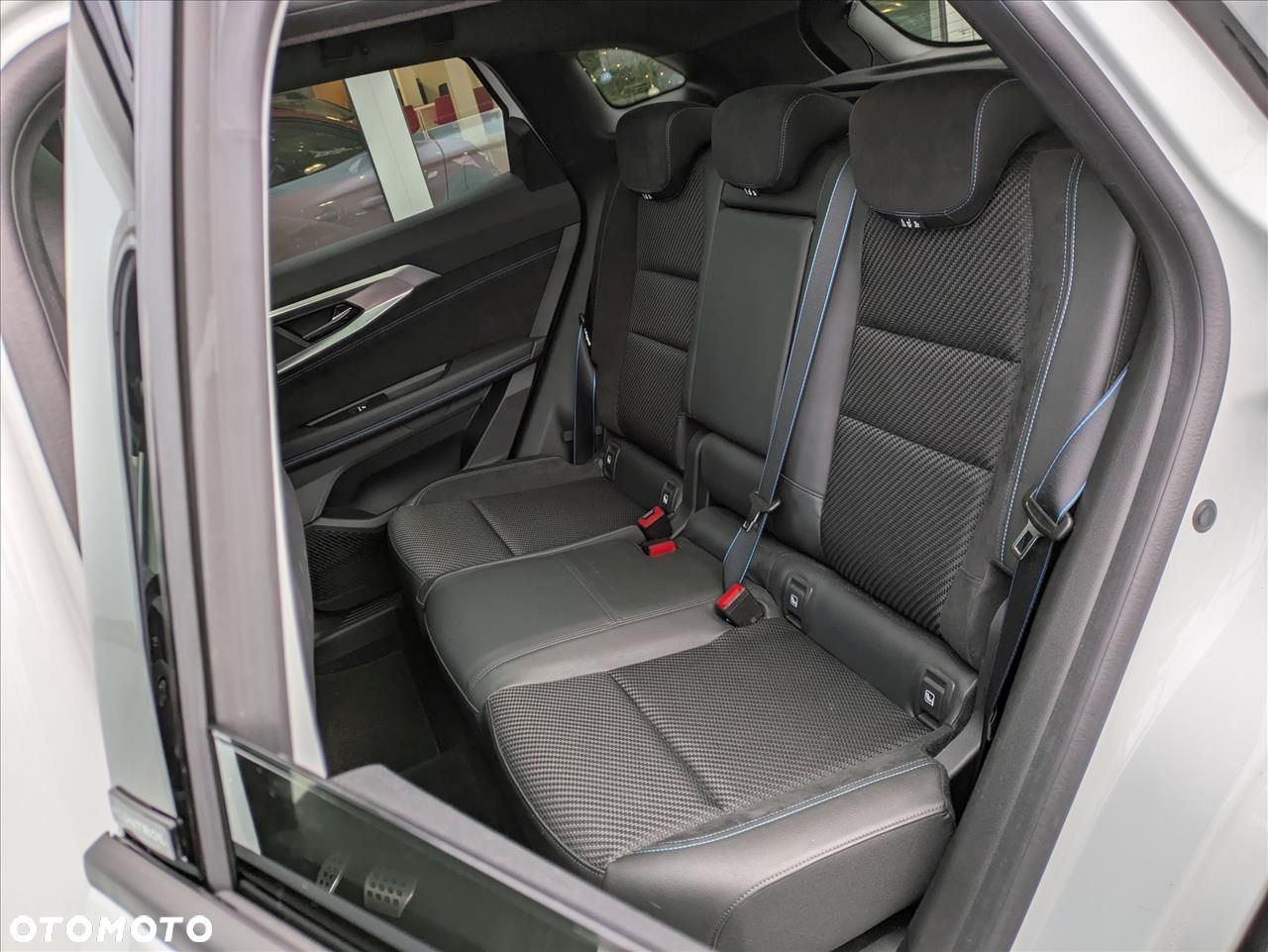 Renault Austral 1.2 E-Tech Full Hybrid 200 Iconic esprit Alpine MMT - 22