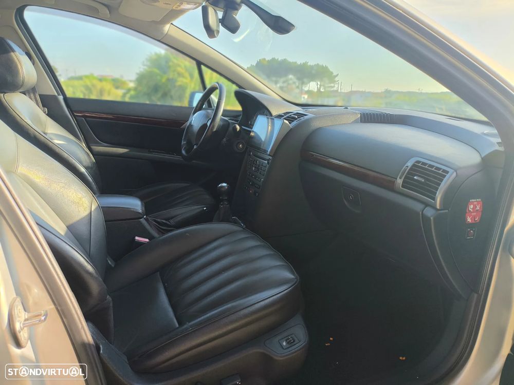 Peugeot 407 SW 2.2 HDi SE Navteq - 8
