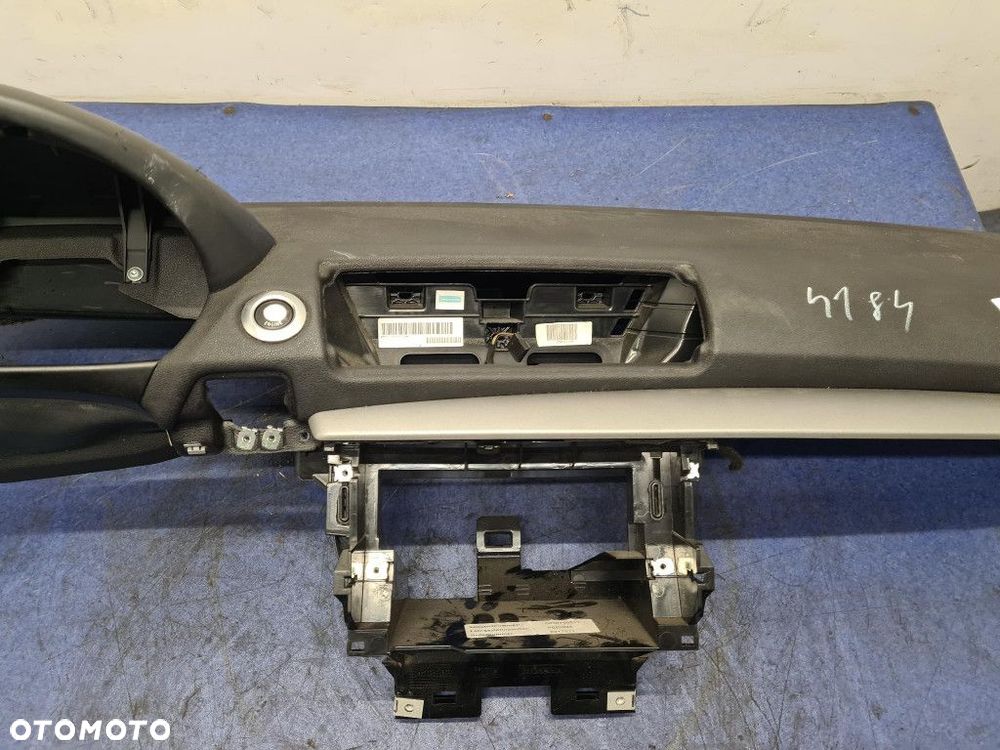 BMW 116 E87 DESKA ROZDZIELCZA - 3