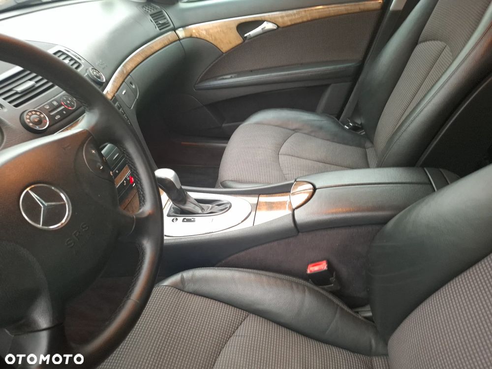 Mercedes-Benz Klasa E - 7