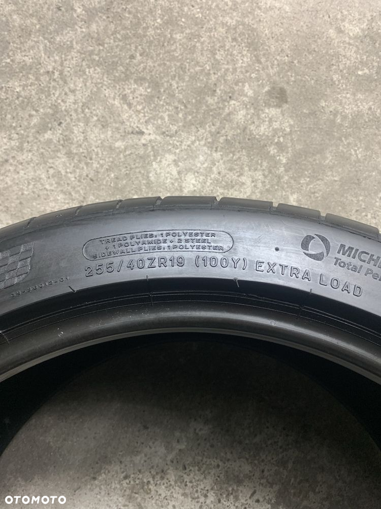 1x Opona Michelin 255/40 ZR19 100y Pilot Sport 4s - 3