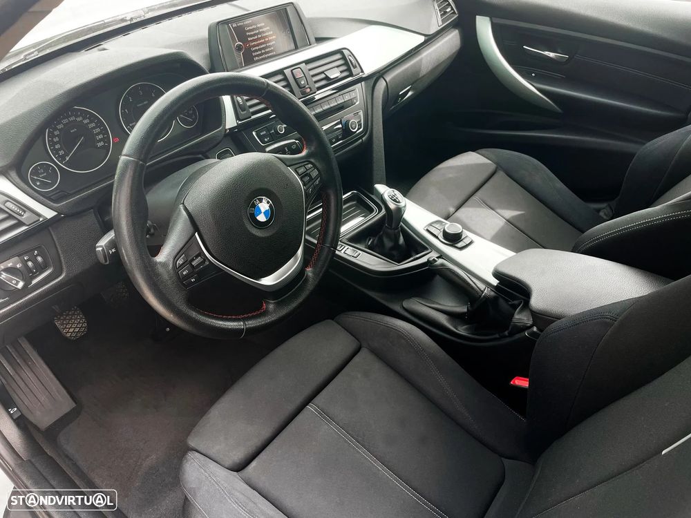 BMW 318 d xDrive Line Sport - 6