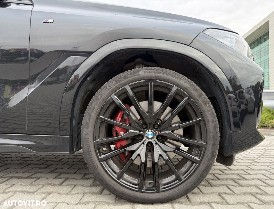 BMW X6 M M50i - 33