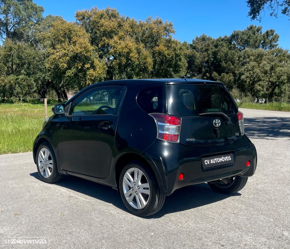 Toyota iQ 1.33 VVT-i 2 MultiDrive EP+NAVI+Bluetooth - 6