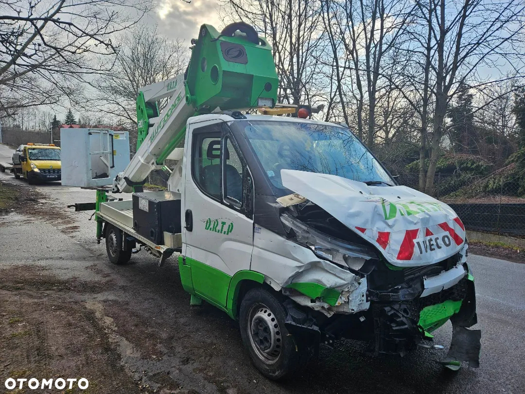 Iveco DAILY  ZWYŻKA , PODNOŚNIK KOSZOWY 20 METRÓW - 8