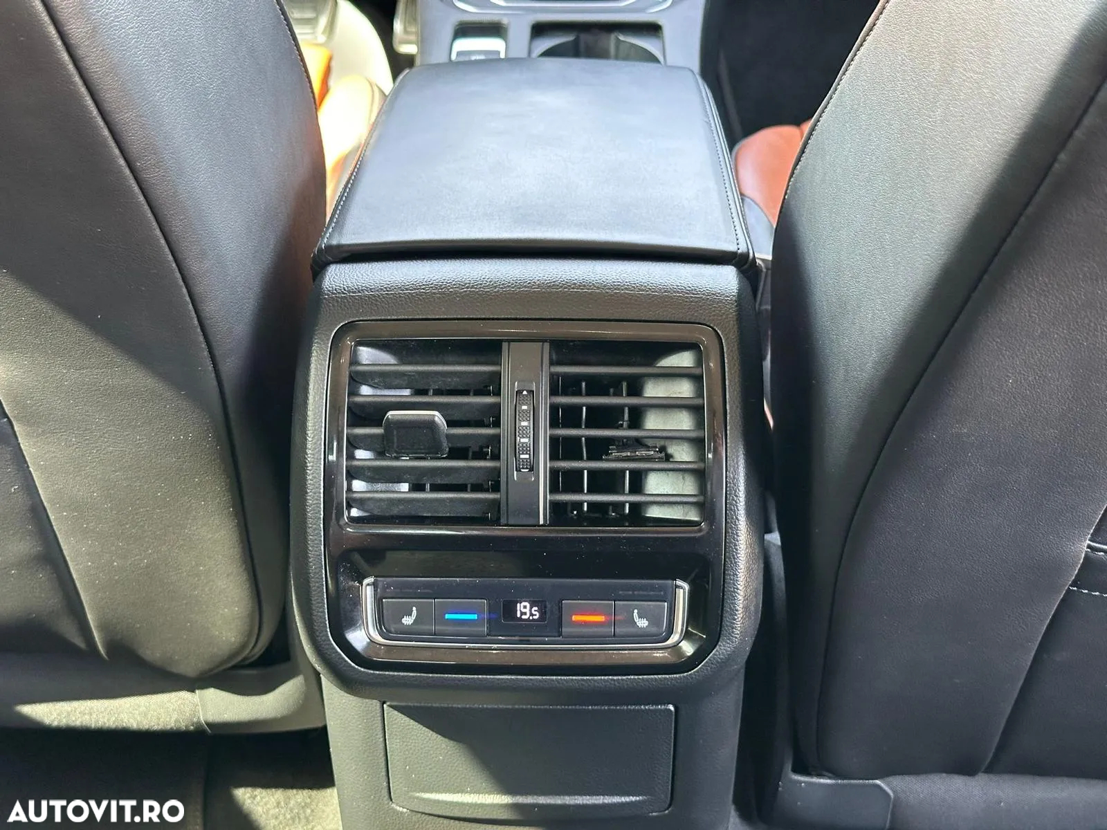 Volkswagen ARTEON 2.0 TDI DSG 4Motion Elegance - 31