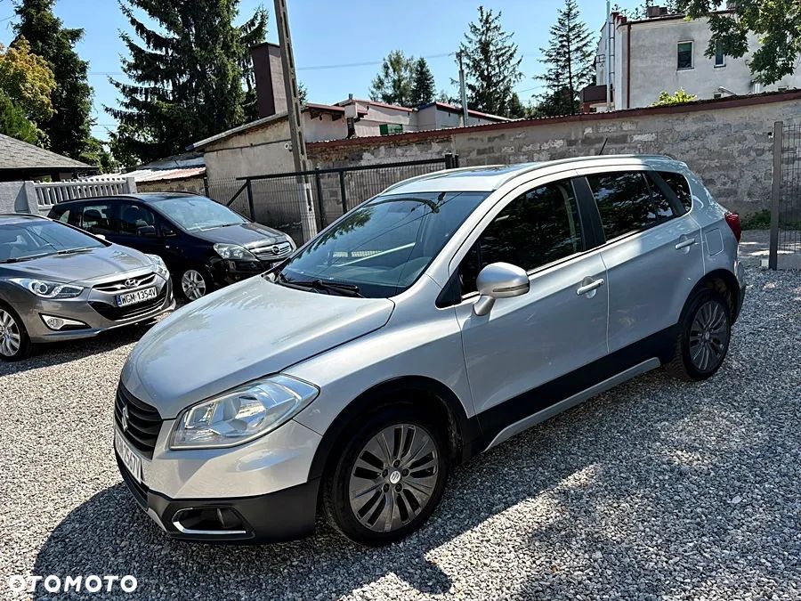 Suzuki SX4 S-Cross 1.6 DDiS Premium - 1