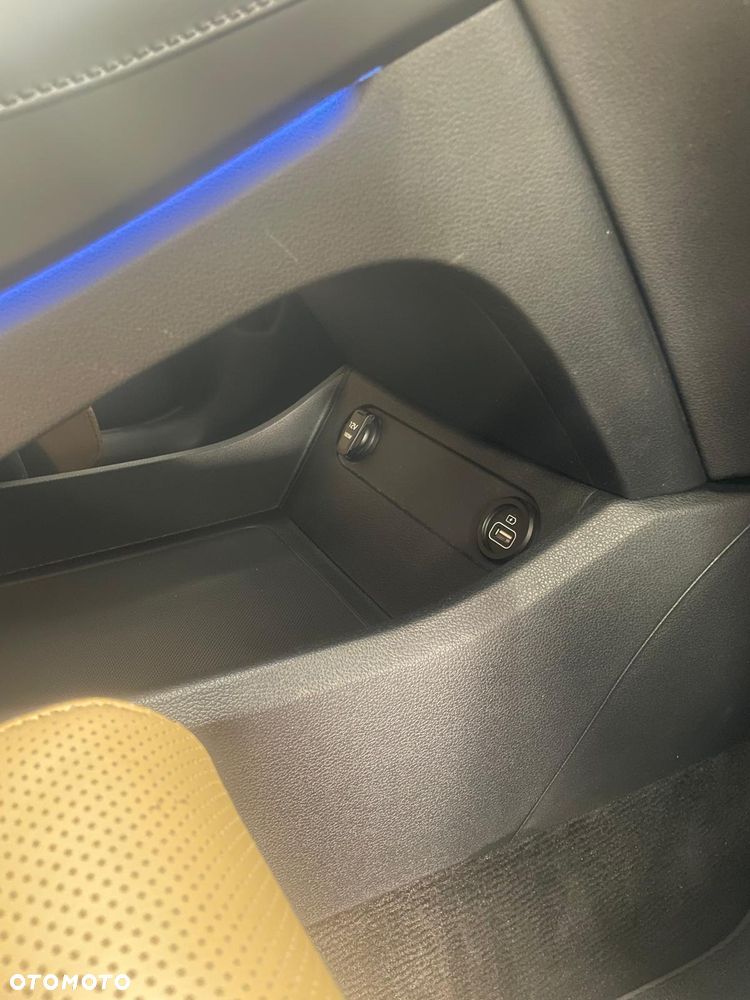 Hyundai Santa Fe 1.6 Plugin-Hybrid 4WD Signature - 19