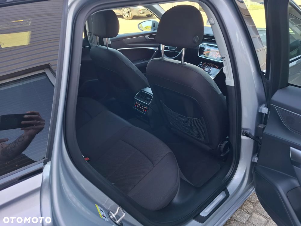 Audi A6 Avant 40 TDI S tronic - 13