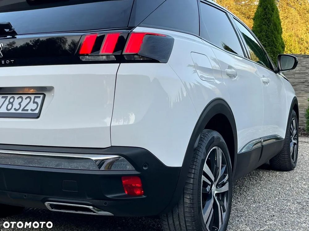 Peugeot 3008 1.2 PureTech Allure S&S - 18