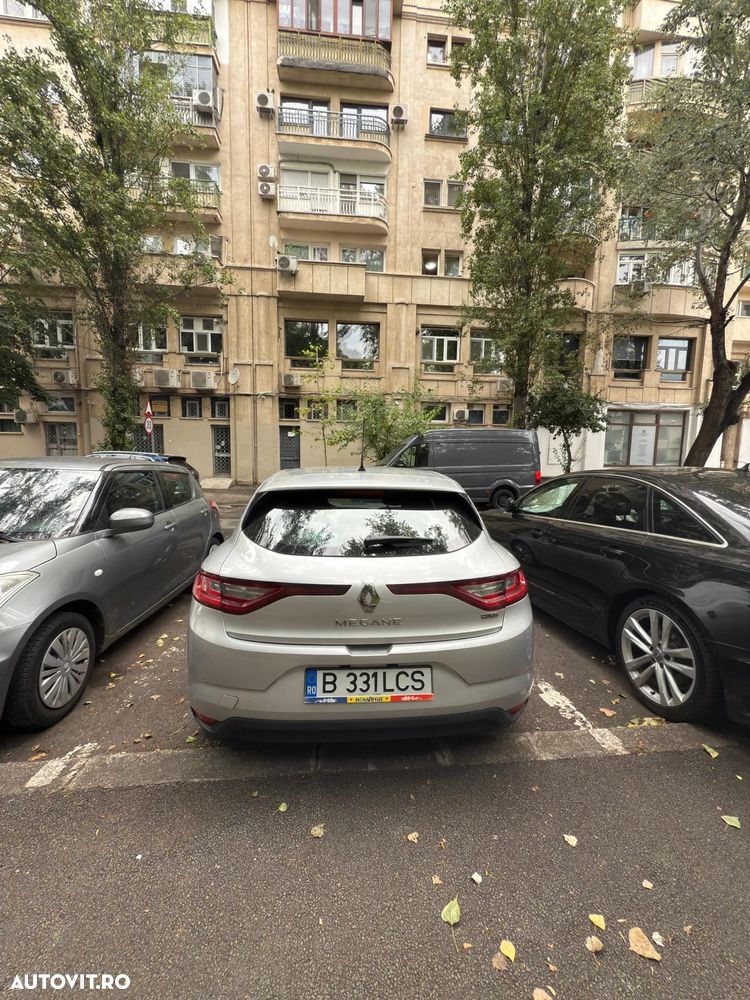Renault Megane Blue dCi Zen - 4