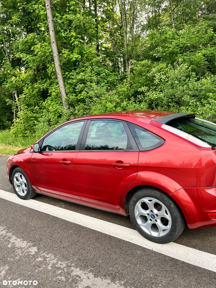 Ford Focus 1.6 Ambiente - 3