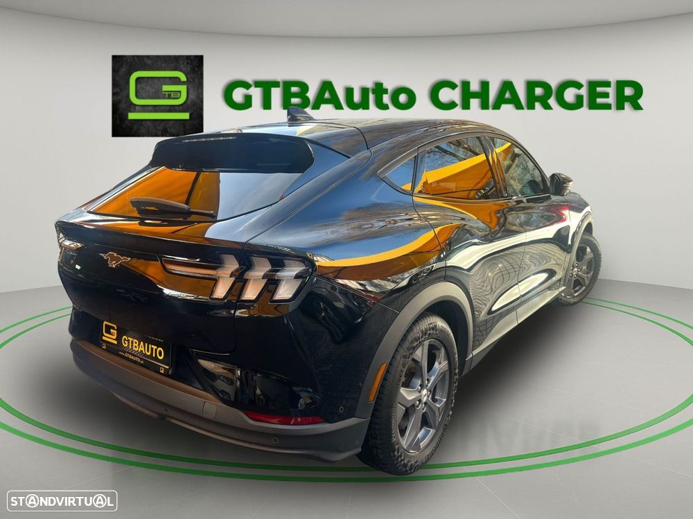 Ford Mustang Mach-E 75.7 kWh Premium AWD - 41