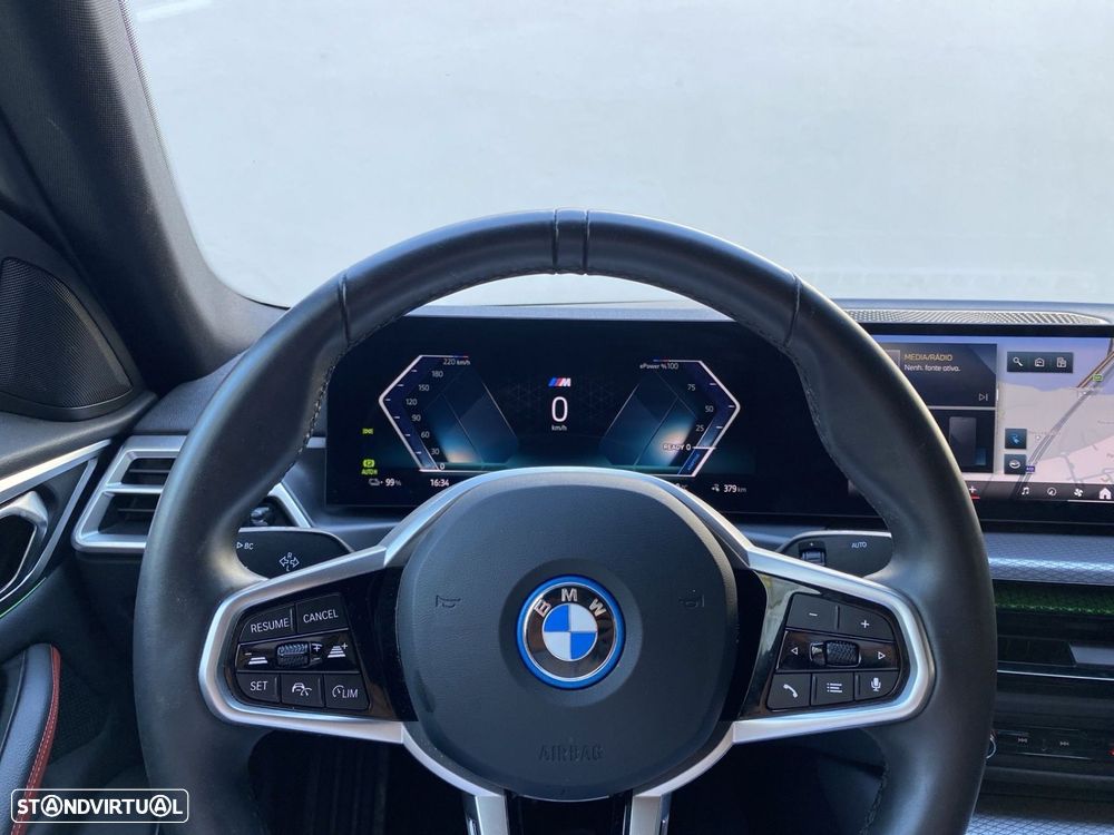 BMW i4 eDrive40 Pack Desportivo M Pro - 6