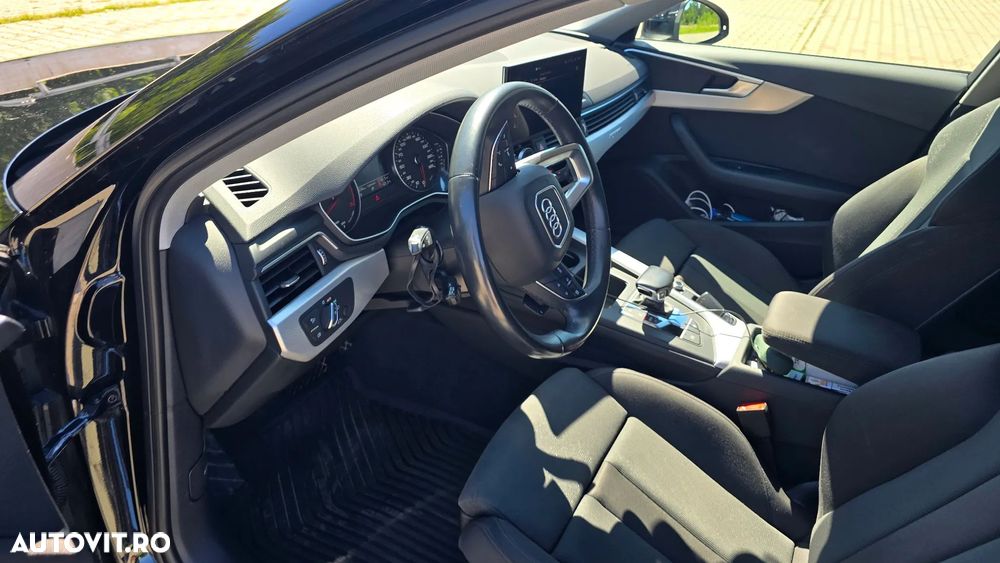 Audi A4 Avant 2.0 40 TDI quattro S tronic MHEV Basic - 14