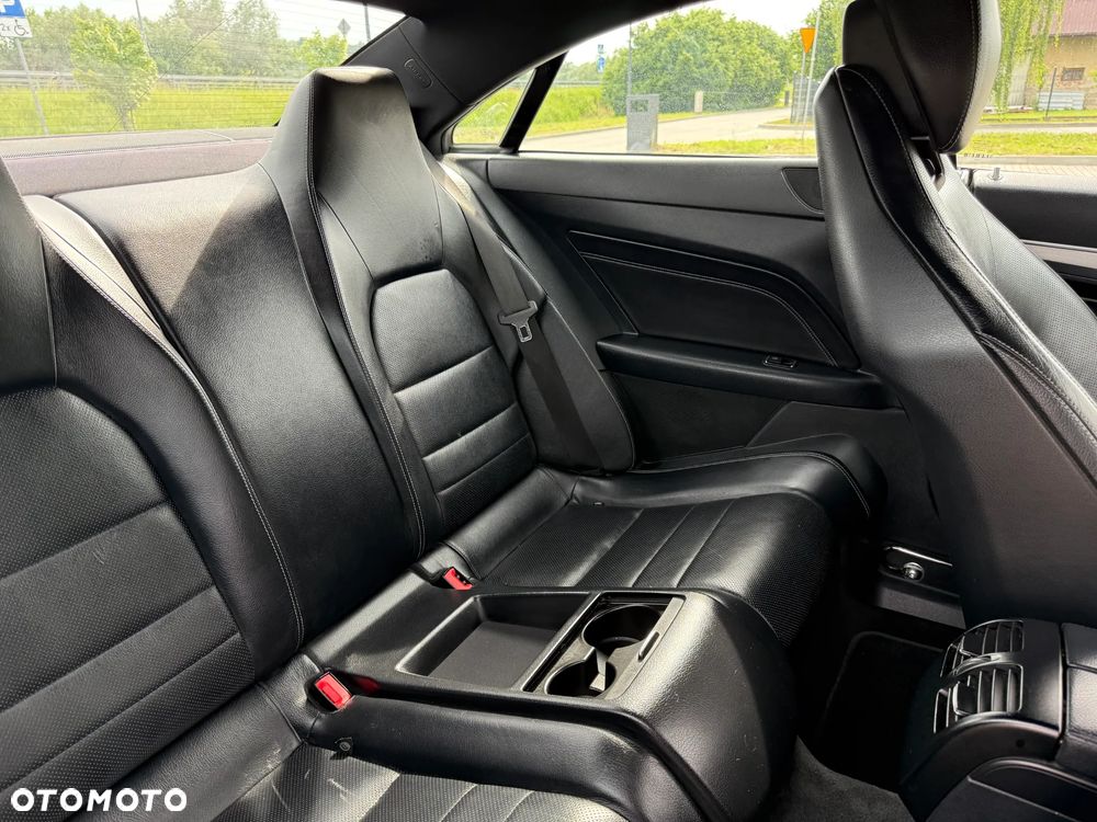 Mercedes-Benz Klasa E 220 CDI 7G-TRONIC - 12