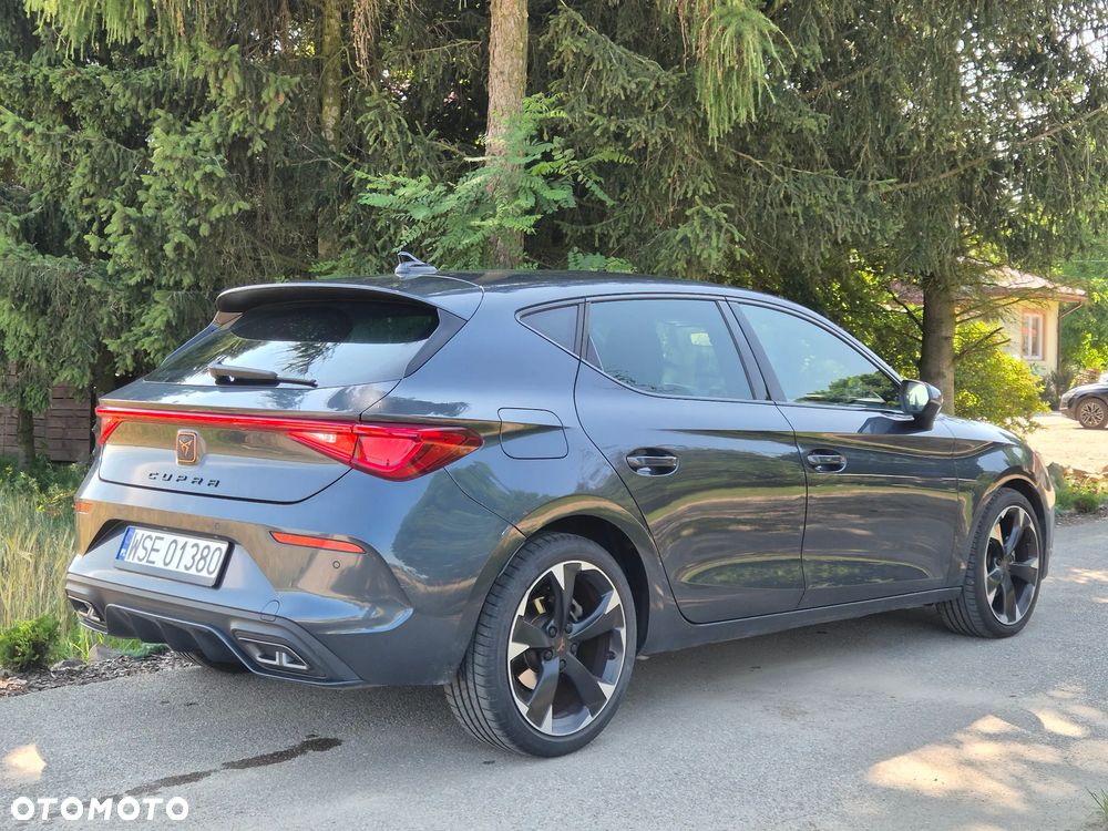 Cupra Leon 1.5 eTSI mHEV DSG - 3
