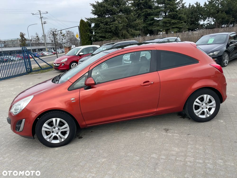 Opel Corsa 1.4 16V Color Edition - 25