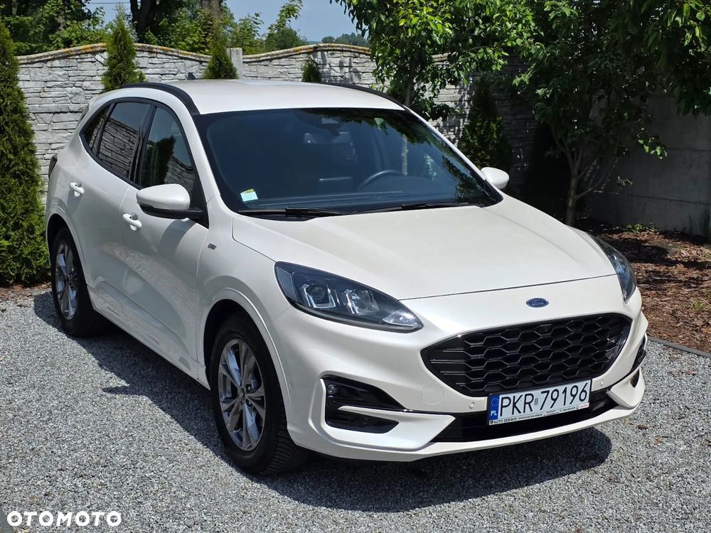 Ford Kuga 2.5 Duratec FHEV ST-LINE - 23