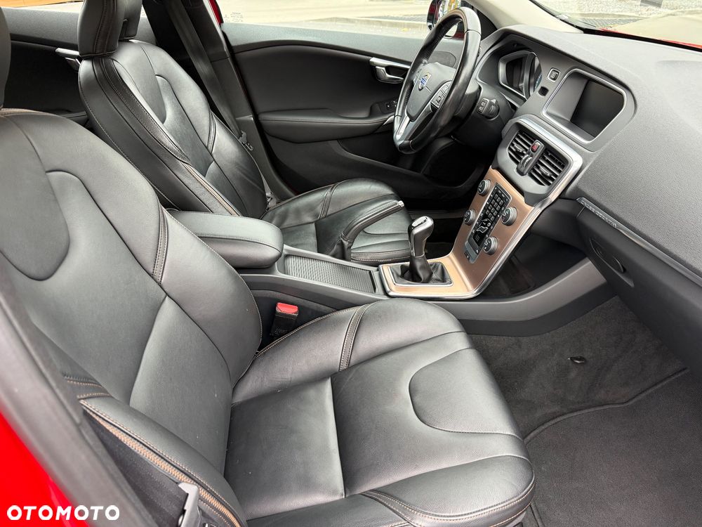Volvo V40 Cross Country 2014
