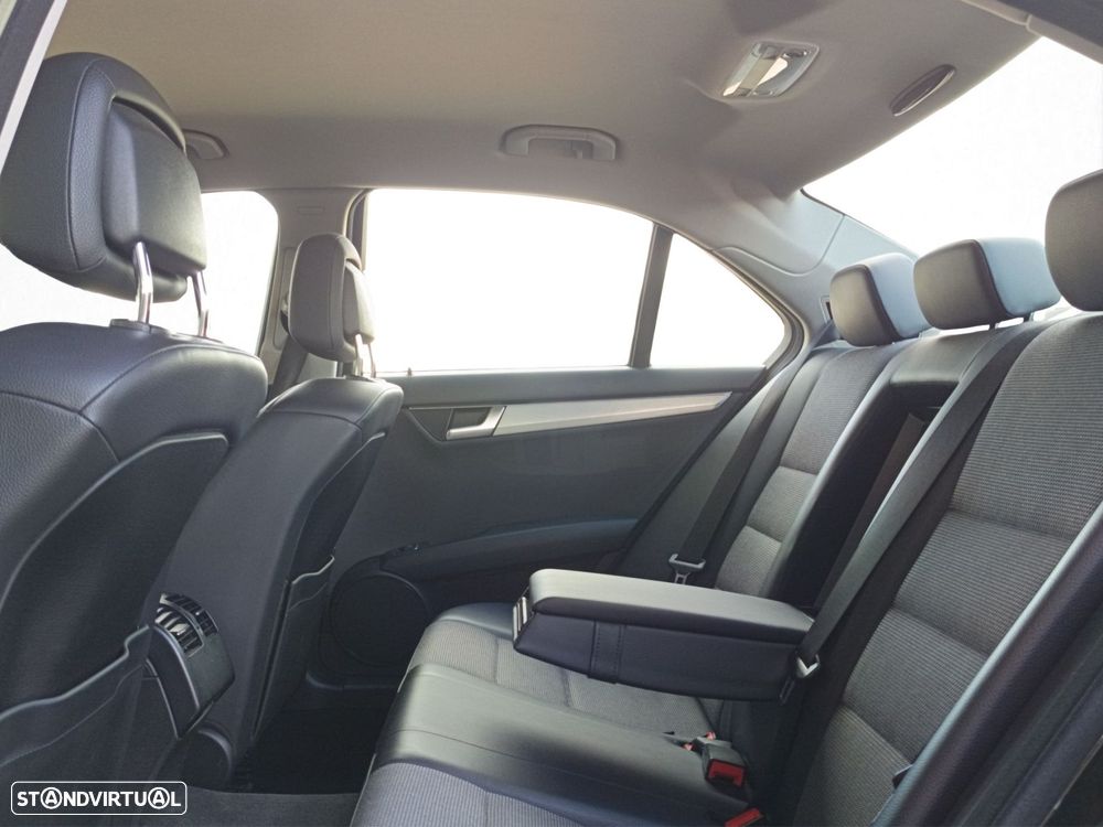 Mercedes-Benz C 220 CDi Avantgarde BE Aut. - 27