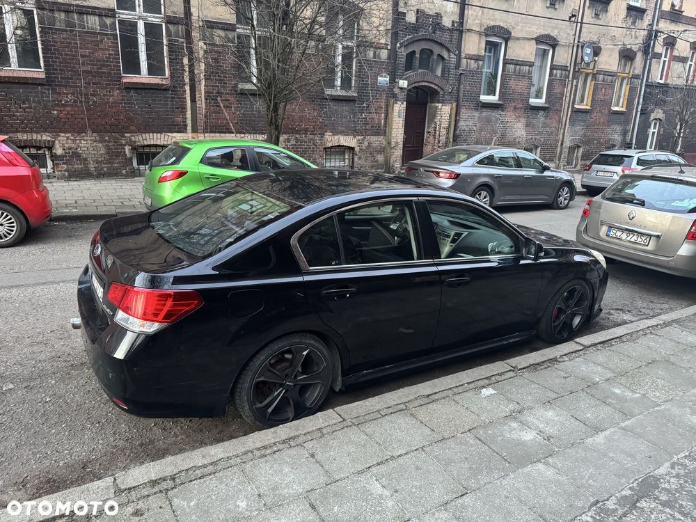 Subaru Legacy - 4